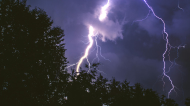 Intensas lluvias en Salto: 112 mm acumulados y descenso del alerta meteorológico a amarillo