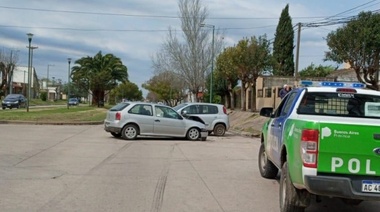 Accidente protagonizado por dos autos