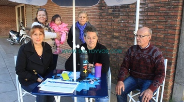 El Frente Renovador junta firmas para el proyecto "Bajemos los Precios"