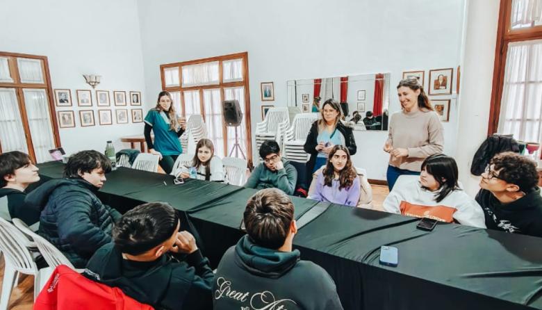 Jóvenes: comenzó el Taller de Orientación Vocacional gratuito