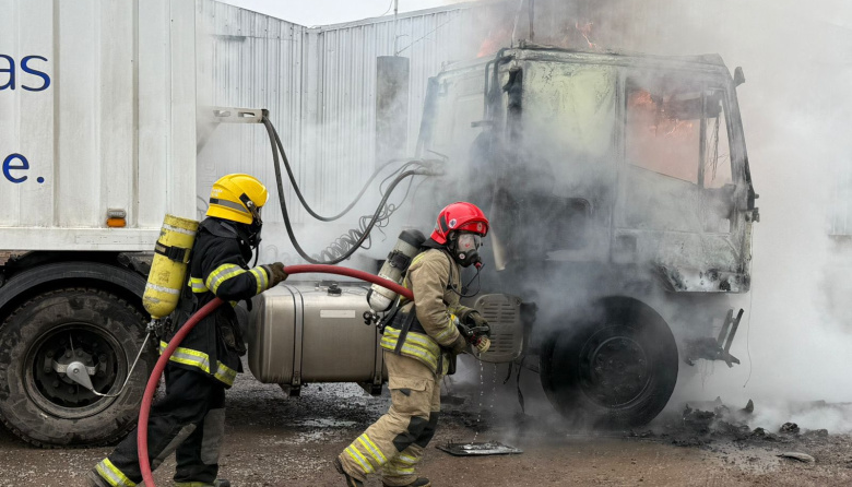 Incendio en una planta de una empresa de Salto