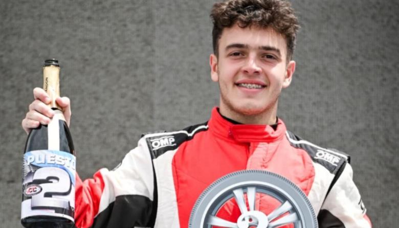 Nacho Lovich arrancó el año con podio en el TC Pista Mouras