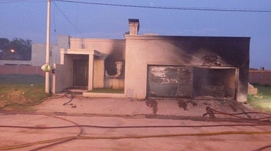 Incendio en una vivienda ubicada en calle Luis Traverso