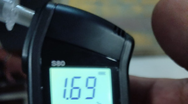 Siniestro vial por doble alcoholemia y detenciones por imprudencia en Salto