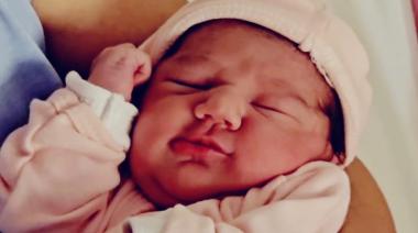Aitana, la primera bebé del año en el Hospital de Salto