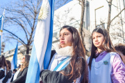 Acto por el día de la Bandera en Salto