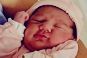 Aitana, la primera bebé del año en el Hospital de Salto